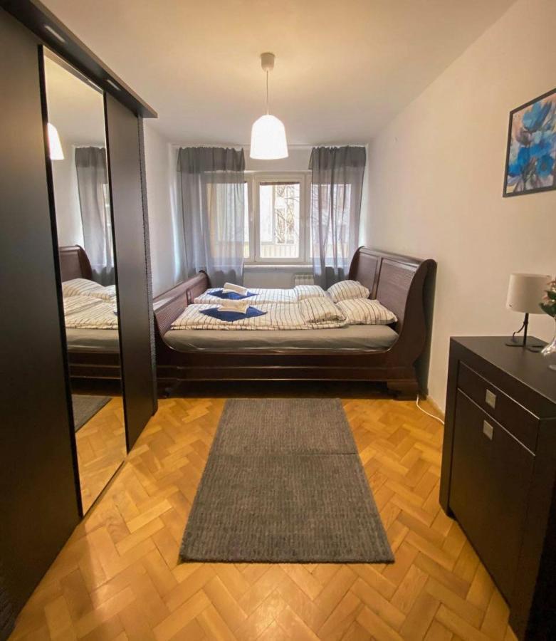 Twarda 66 Pokoje W Centrum Warszawy Varsovia Exterior foto
